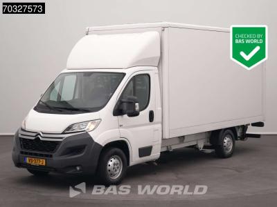 Citroen Jumper 130pk Laadklep Bakwagen Airco APK 01-2027 Euro6 Meubelbak Koffer A/C in vendita da BAS World B.V.