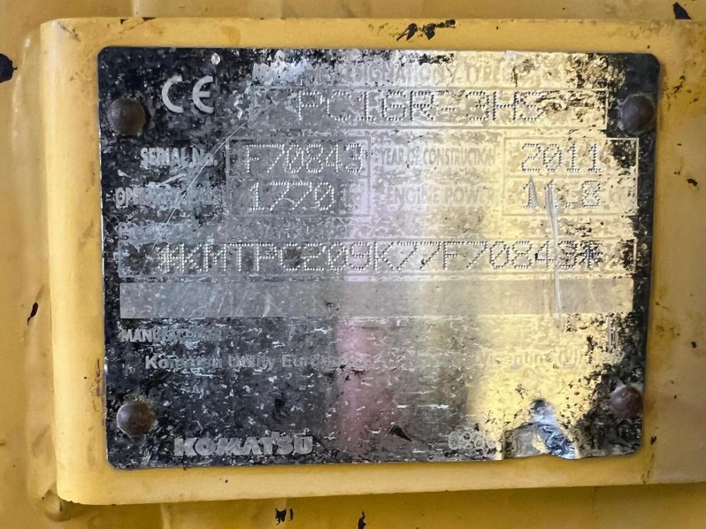 Komatsu PC16R Foto 8