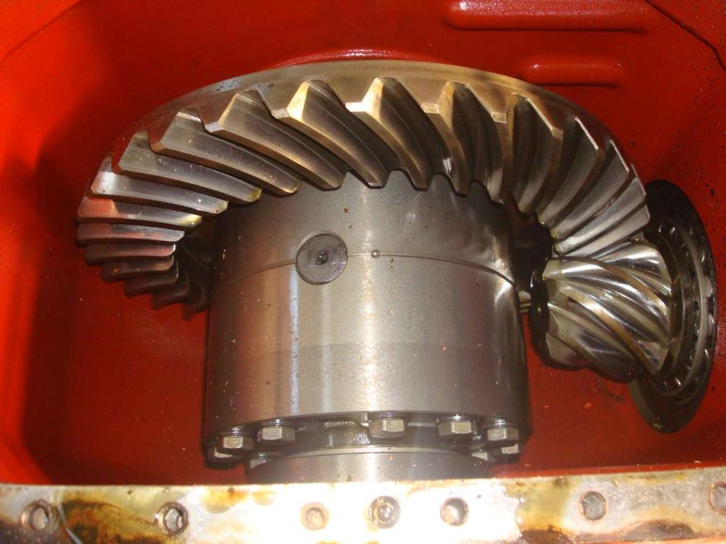 Differenziale per Fiat Hitachi W 130 Foto 2