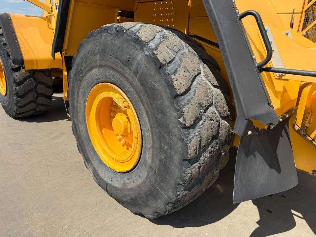 Volvo L180F Foto 23