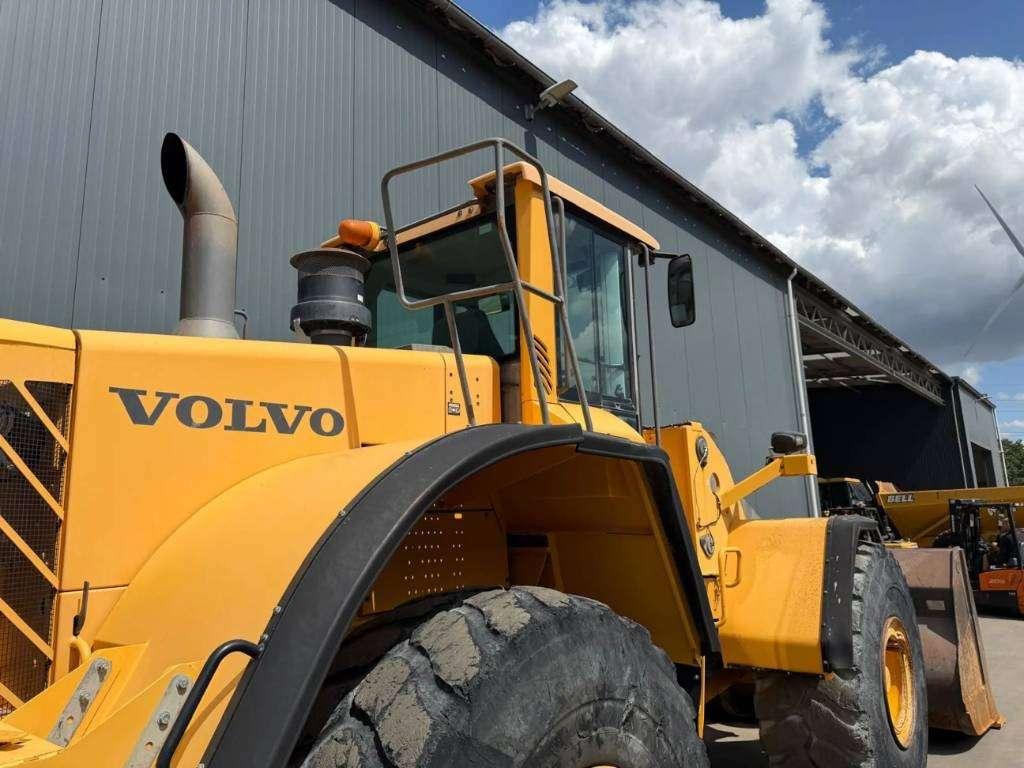 Volvo L180F Foto 9