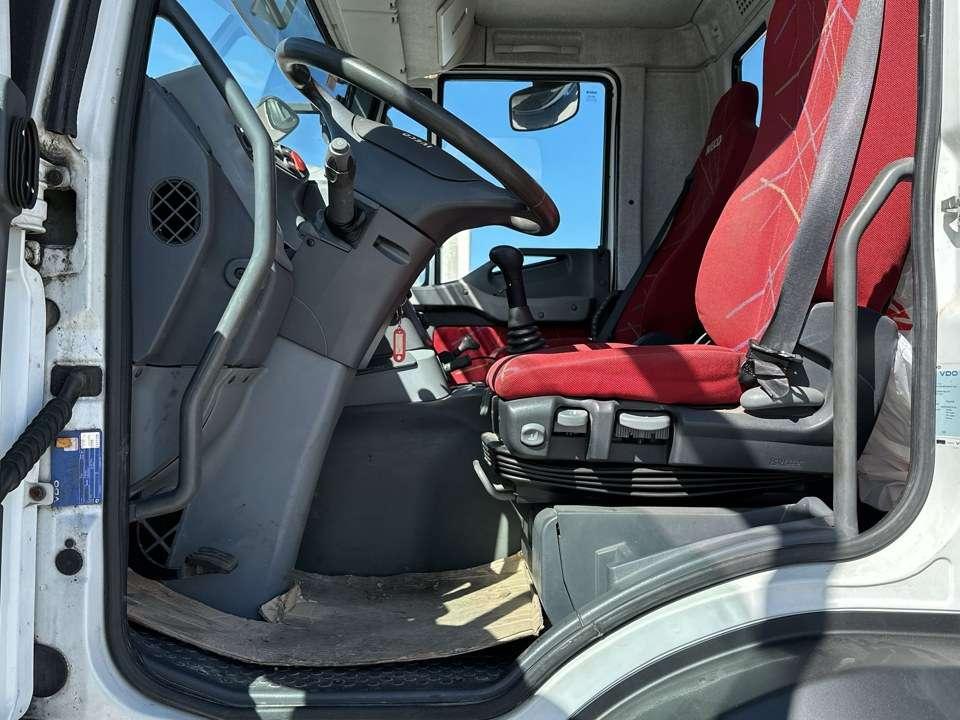 Iveco Trakker 410 6x4 Foto 13
