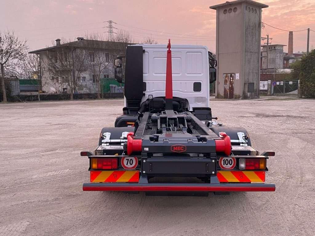 Iveco Camion scarrabile Foto 16