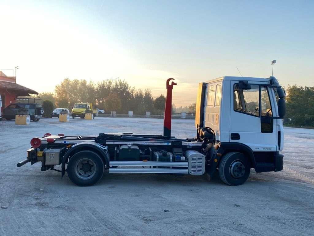 Iveco Camion scarrabile Foto 7