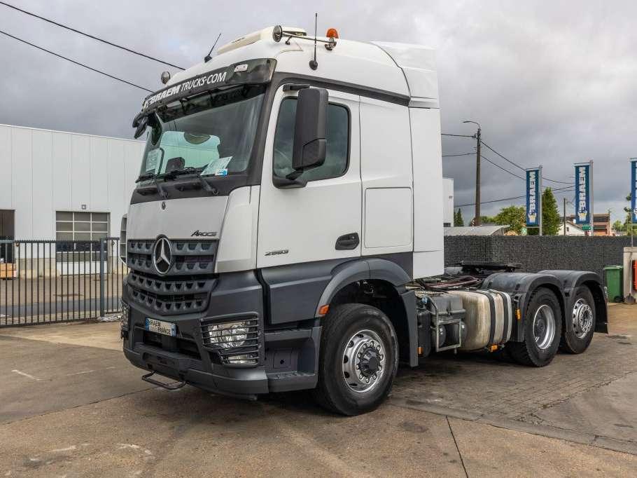 Mercedes-Benz AROCS 2553 BLS -6x4H Foto 1