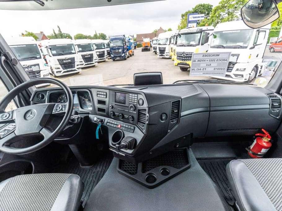 Mercedes-Benz AROCS 2553 BLS -6x4H Foto 19