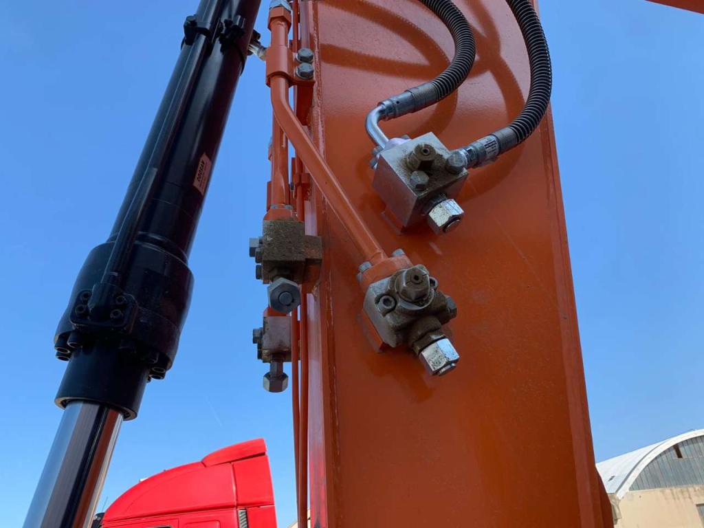 Develon DX140 LCR Foto 3