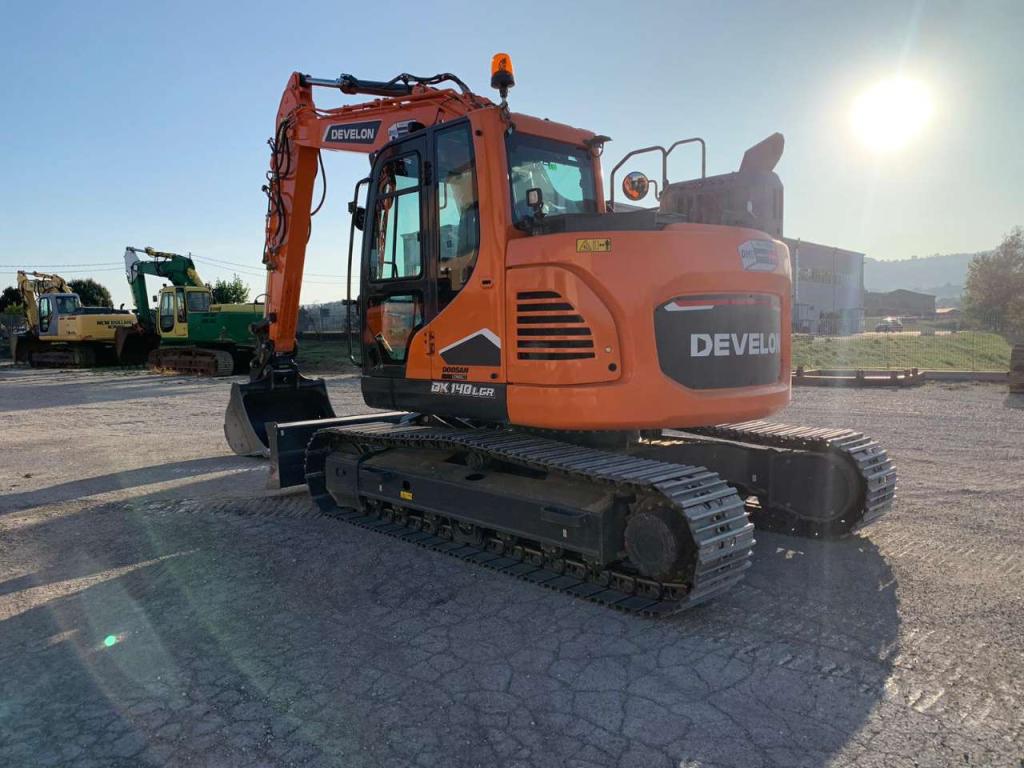 Develon DX140 LCR Foto 4