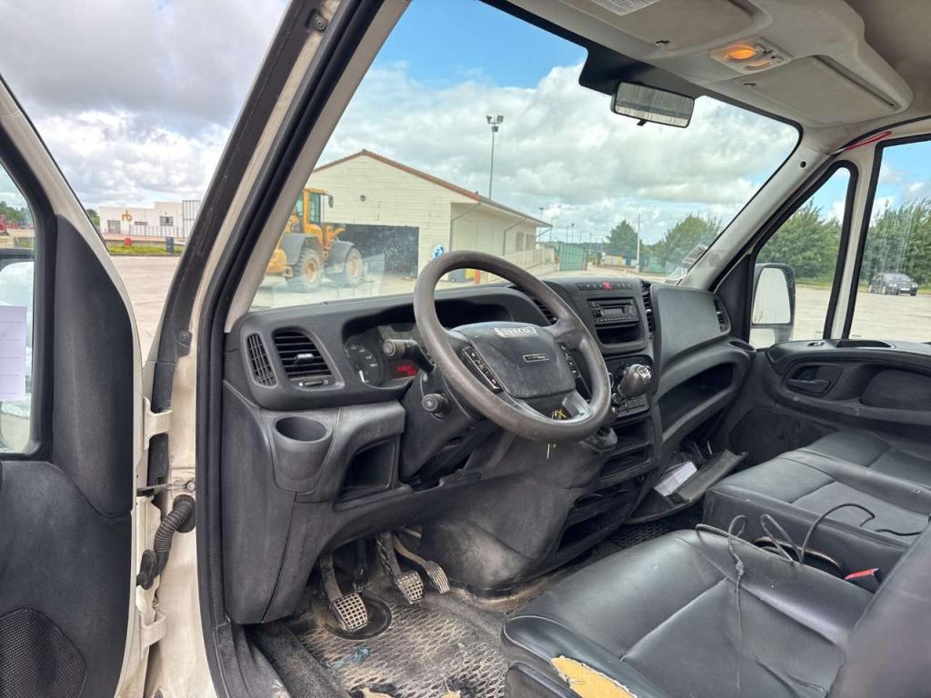 Iveco DAILY 35-120 Foto 13