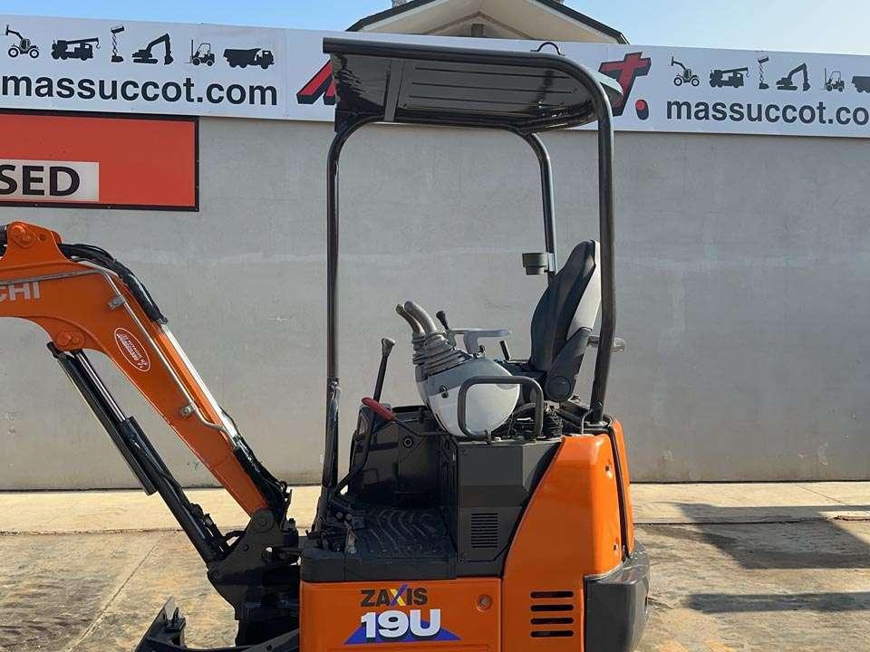 Hitachi ZX19U-5A YR Foto 13