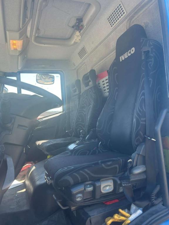 Iveco EUROCARGO 180E25 Foto 10