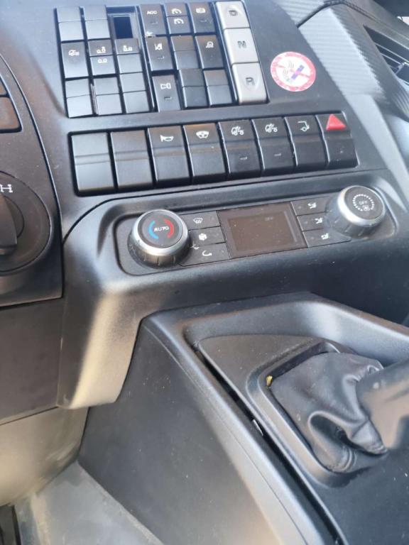 Iveco HI-STREET 260S46 XP Foto 4