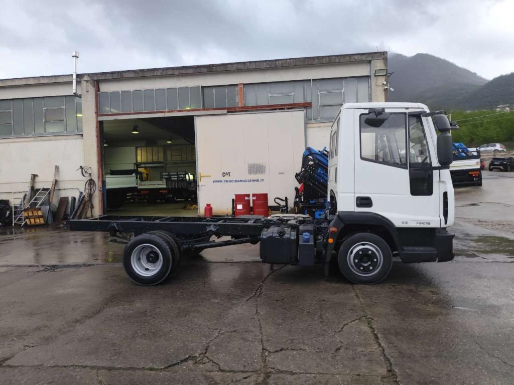 Iveco EUROCARGO 75E16 Foto 23