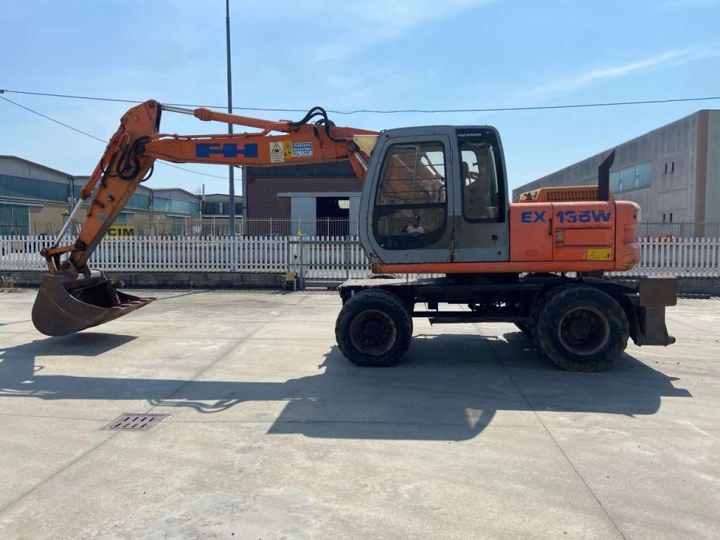 Fiat Hitachi EX135 W Foto 6