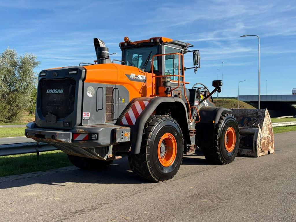 Doosan DL380-7 Foto 5