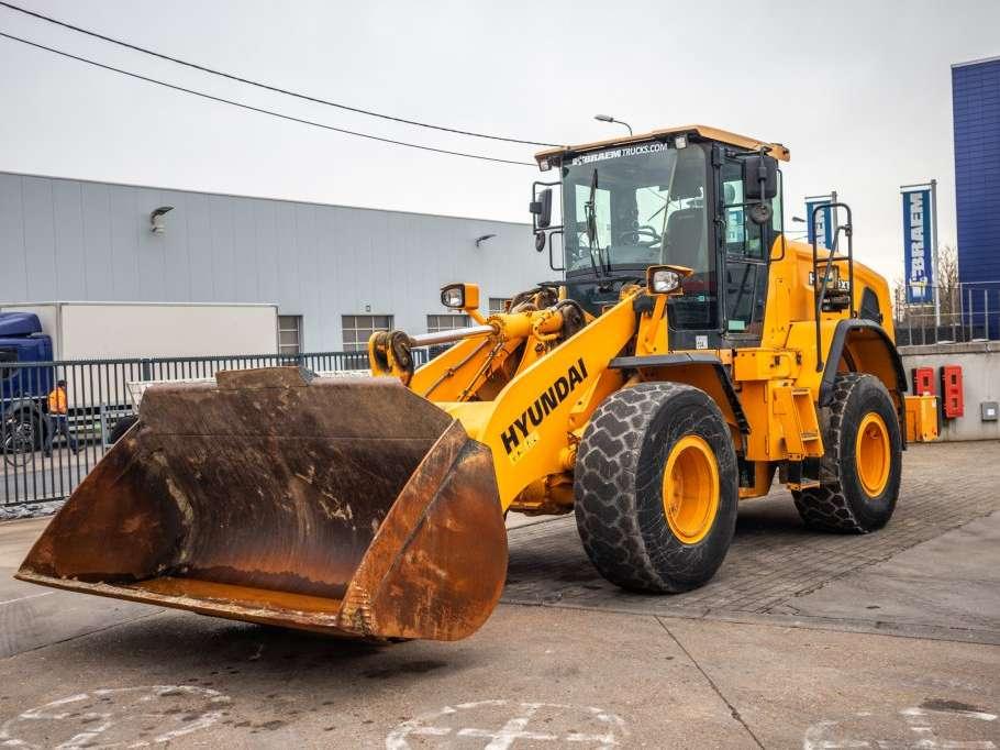 Hyundai HL955XT Foto 1