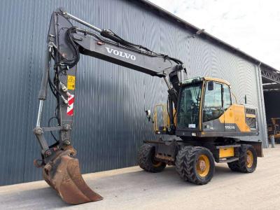 Volvo EW180E in vendita da Smitma B.V.