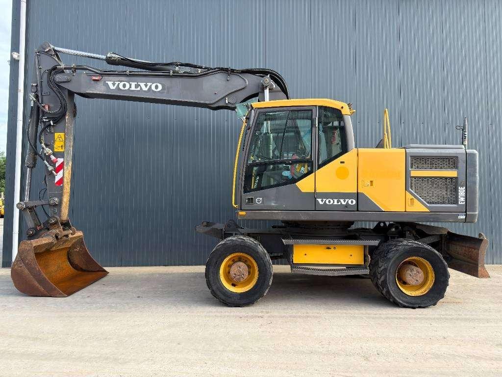 Volvo EW180E Foto 2