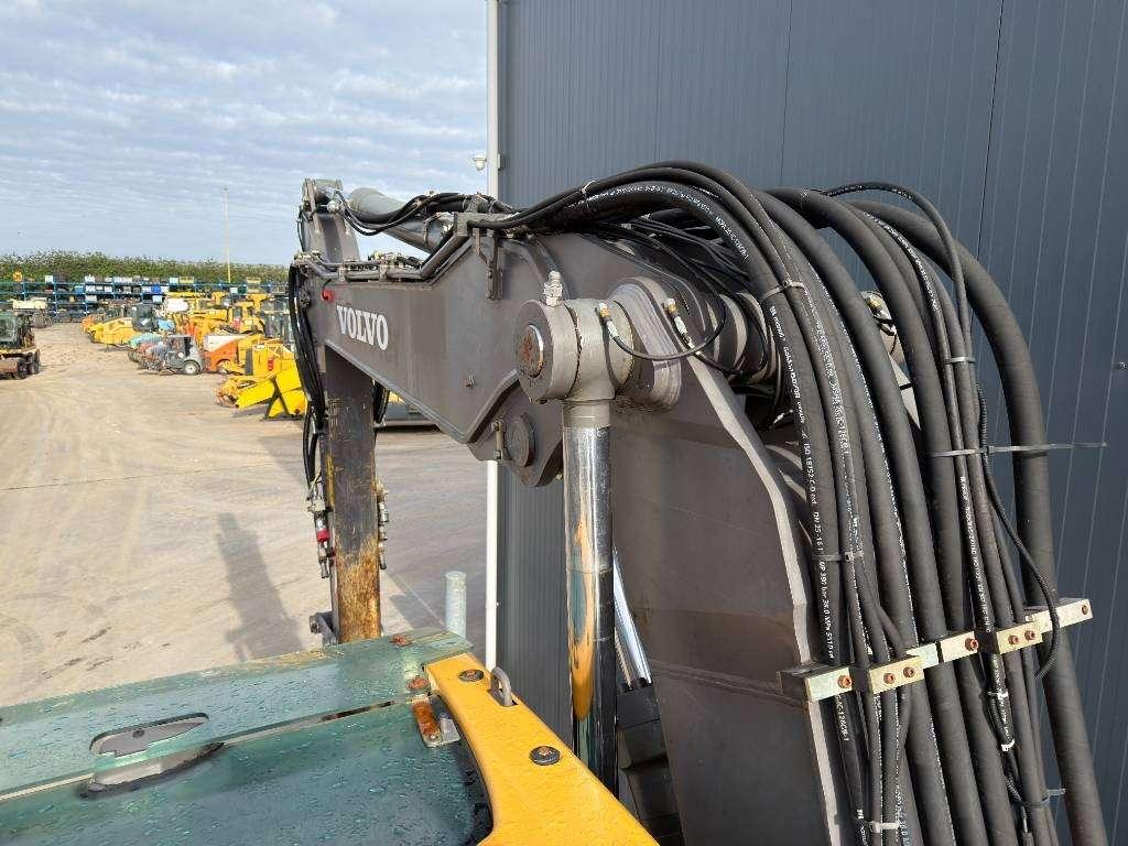 Volvo EW180E Foto 22