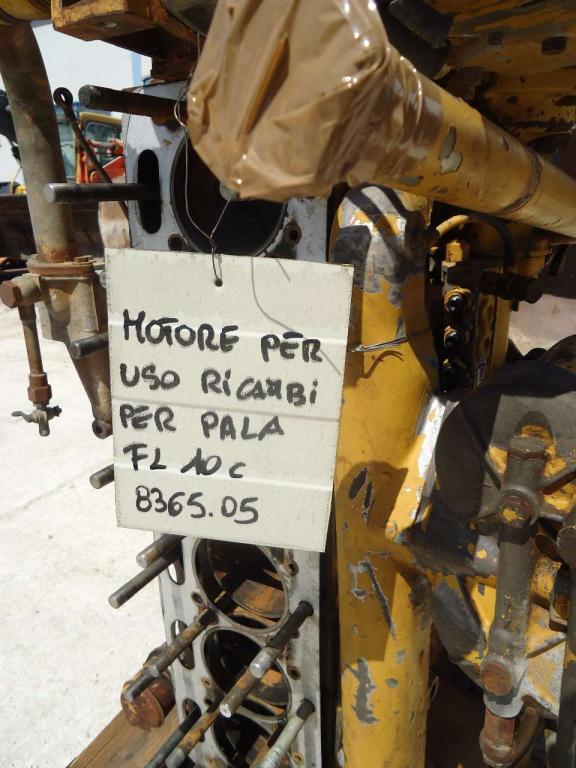 Motore a scoppio per Fiat Allis FL10C Foto 5
