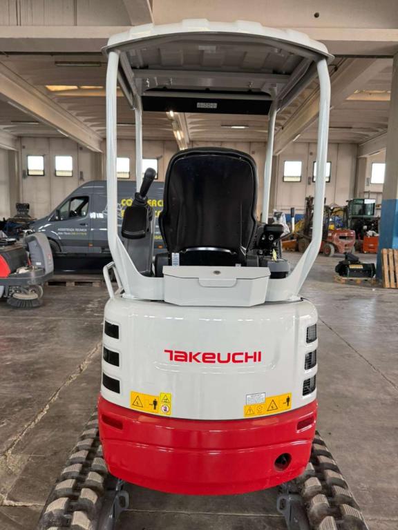 Takeuchi TB217-R Foto 7
