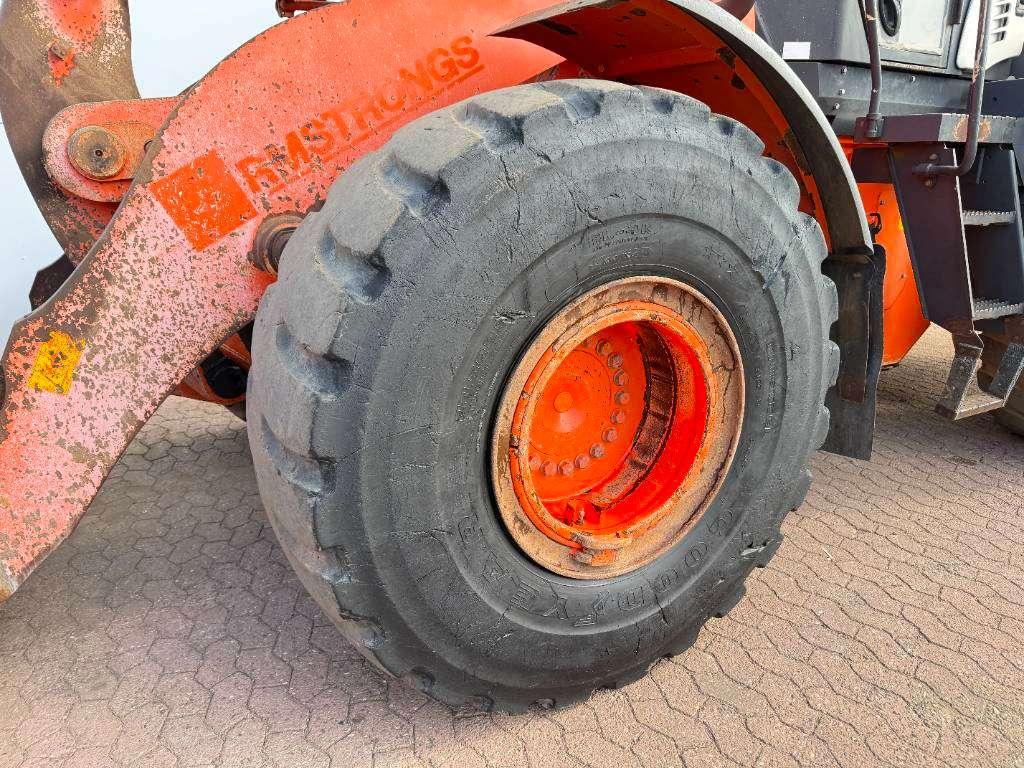 Hitachi ZW250-6 - Automatic Greasing / Weight System Foto 19