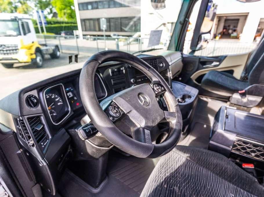 Mercedes-Benz ACTROS 1845 LS Foto 12