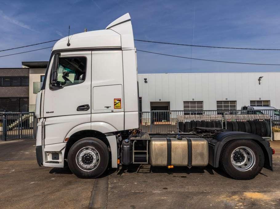 Mercedes-Benz ACTROS 1845 LS Foto 2