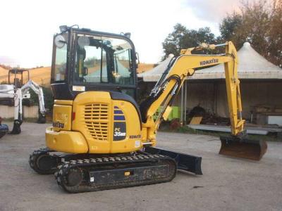 Komatsu pc 35 mr5