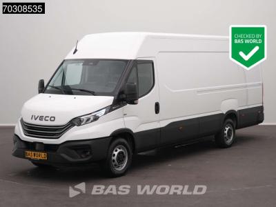 Iveco Daily 35S18 3.0L Automaat L3H2 3,5t Trekhaak ACC LED Airco Camera CarPlay Parkeersensoren Euro6 L3 in vendita da BAS World B.V.