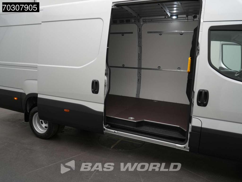 Iveco Daily 35C21 3.0L Automaat L4H2 210PK Dubbellucht ACC LED Airco Camera Parkeersensoren CarPlay Stoel Foto 10