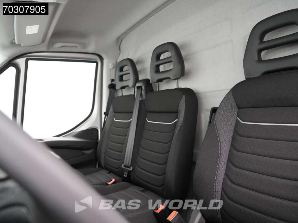 Iveco Daily 35C21 3.0L Automaat L4H2 210PK Dubbellucht ACC LED Airco Camera Parkeersensoren CarPlay Stoel Foto 19
