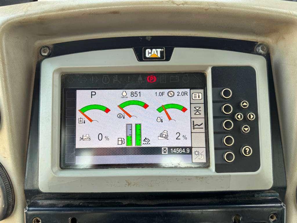 Caterpillar D6N LGP - German Machine / Folding Blade Foto 14