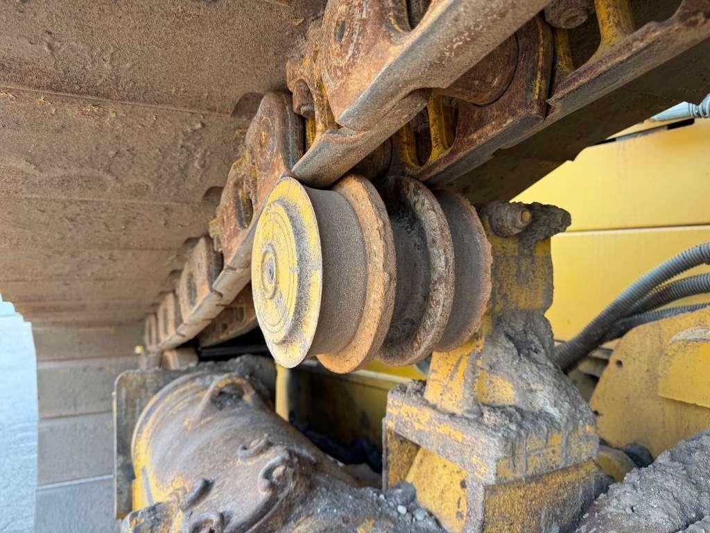 Caterpillar D6N LGP - German Machine / Folding Blade Foto 22