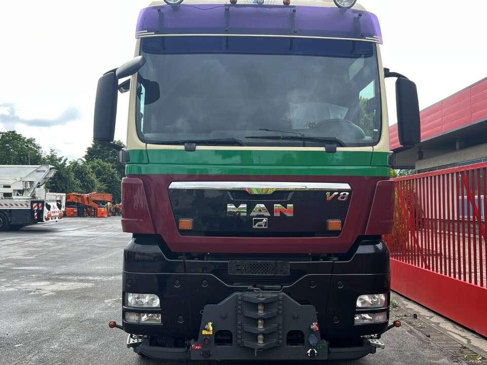 Man TGX 41.680 - 8X4 Foto 1