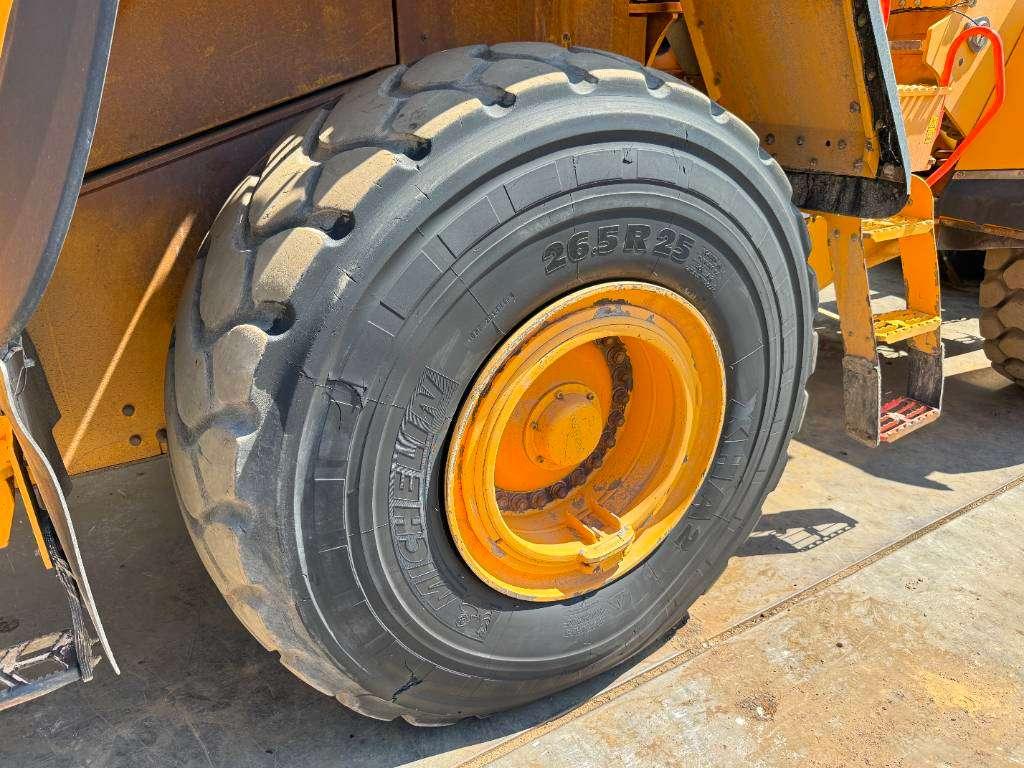 Volvo L180H - Automatic Greasing / Camera Foto 20