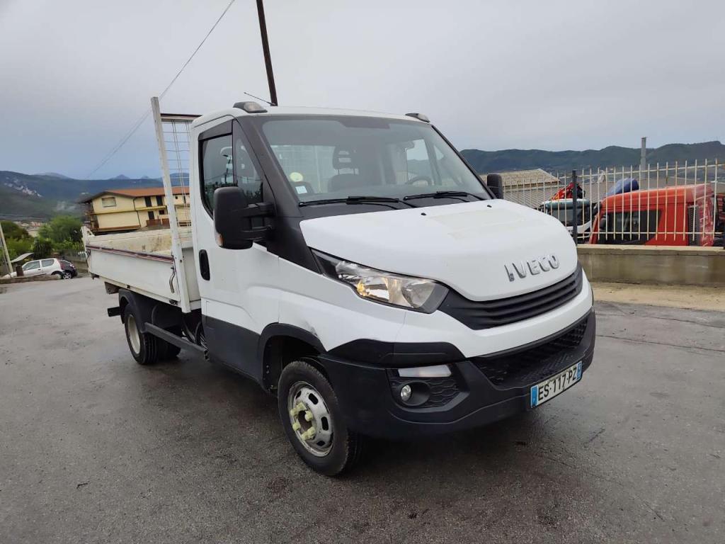 Iveco DAILY 35-140 Foto 11