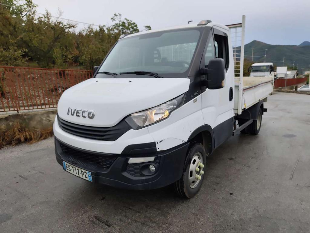 Iveco DAILY 35-140 Foto 15