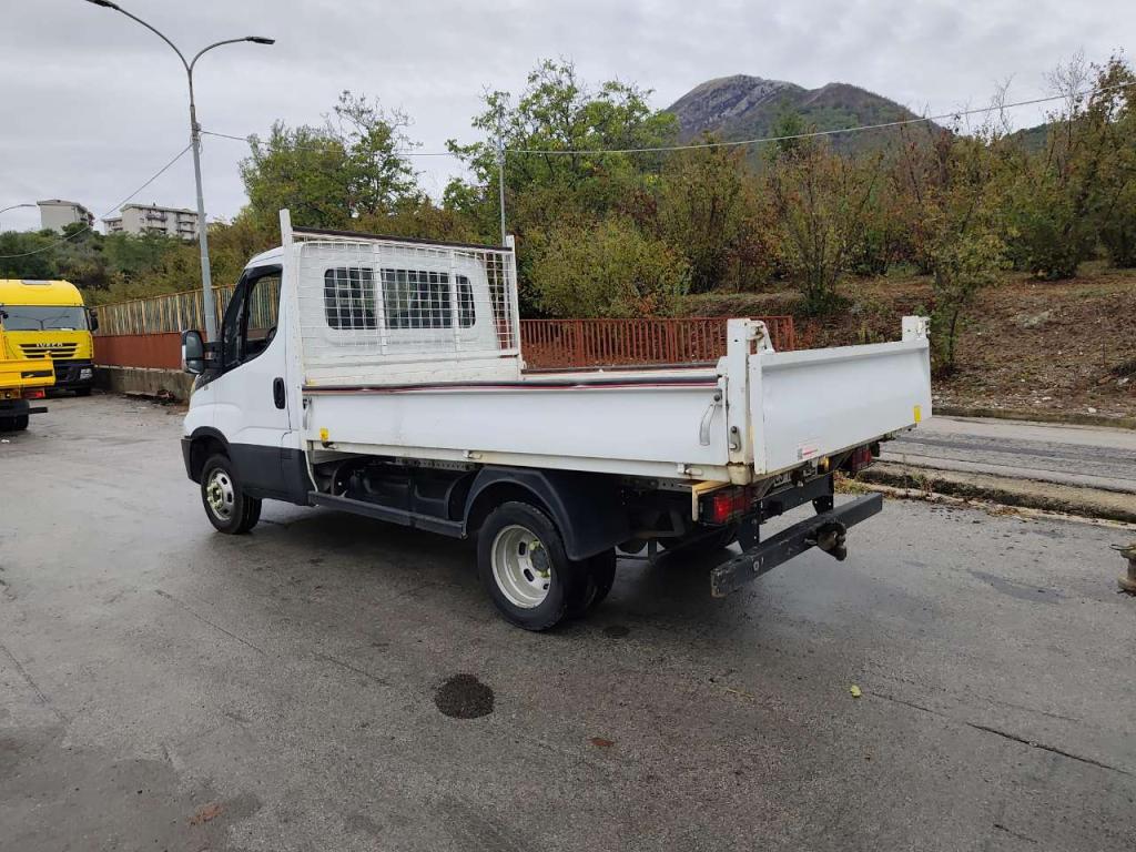 Iveco DAILY 35-140 Foto 6