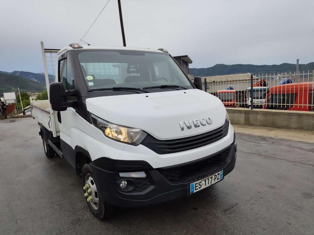 Iveco DAILY 35-140 Foto 9