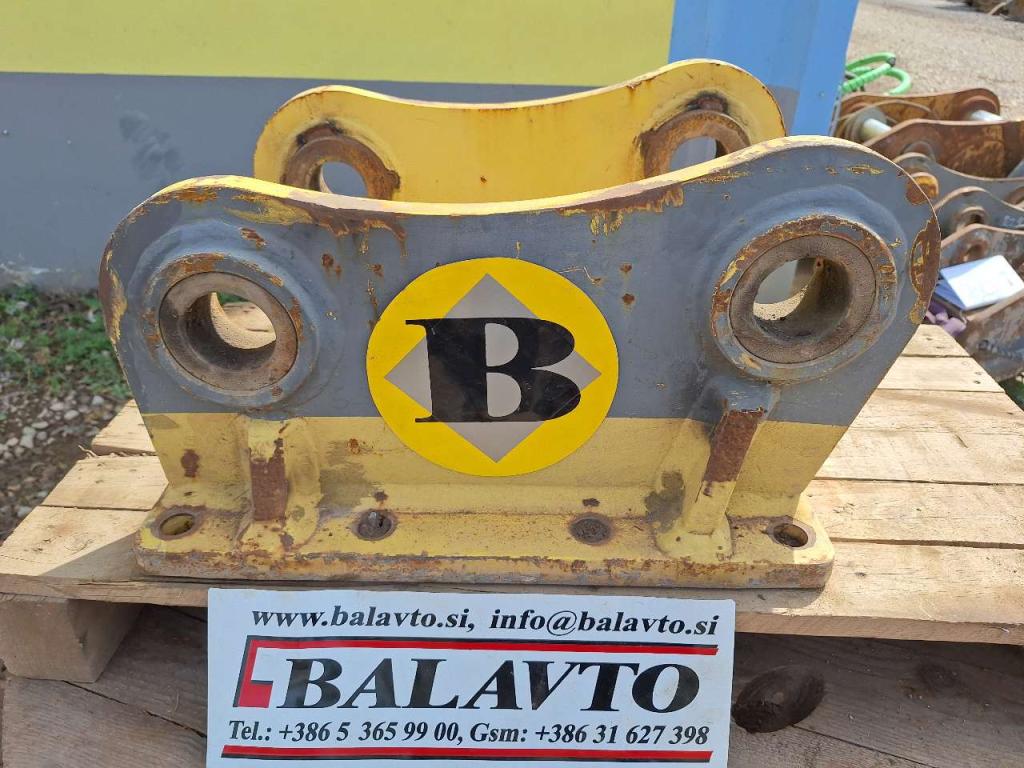 pin-on for 12-15 ton excavators Attachment plate Foto 2