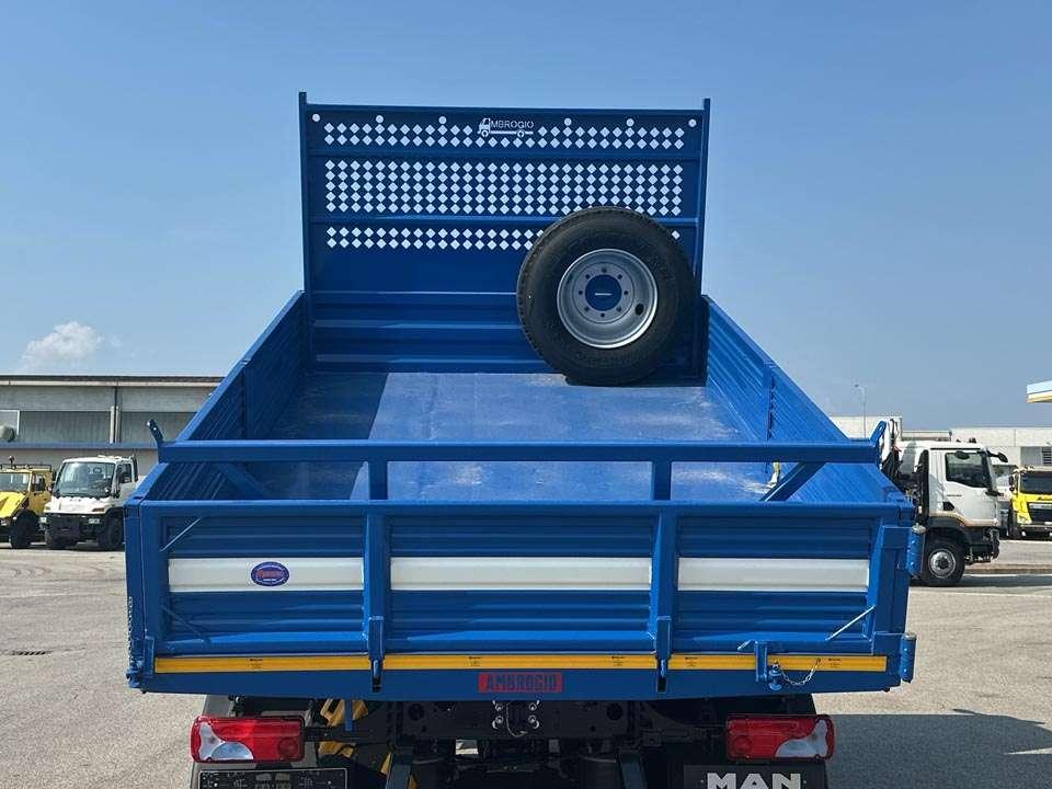 Man TGM 13.250 4x4 Foto 11