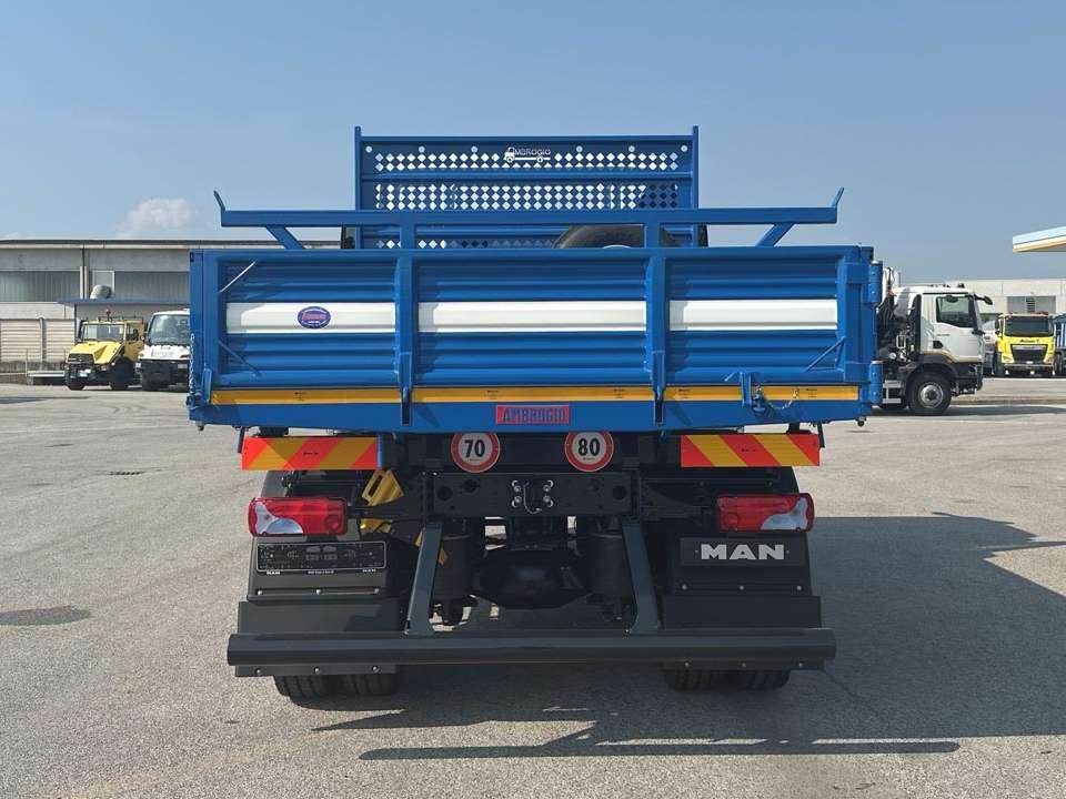 Man TGM 13.250 4x4 Foto 23