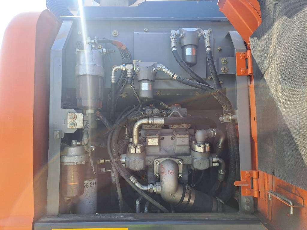 Hitachi ZX170W-5B Foto 19
