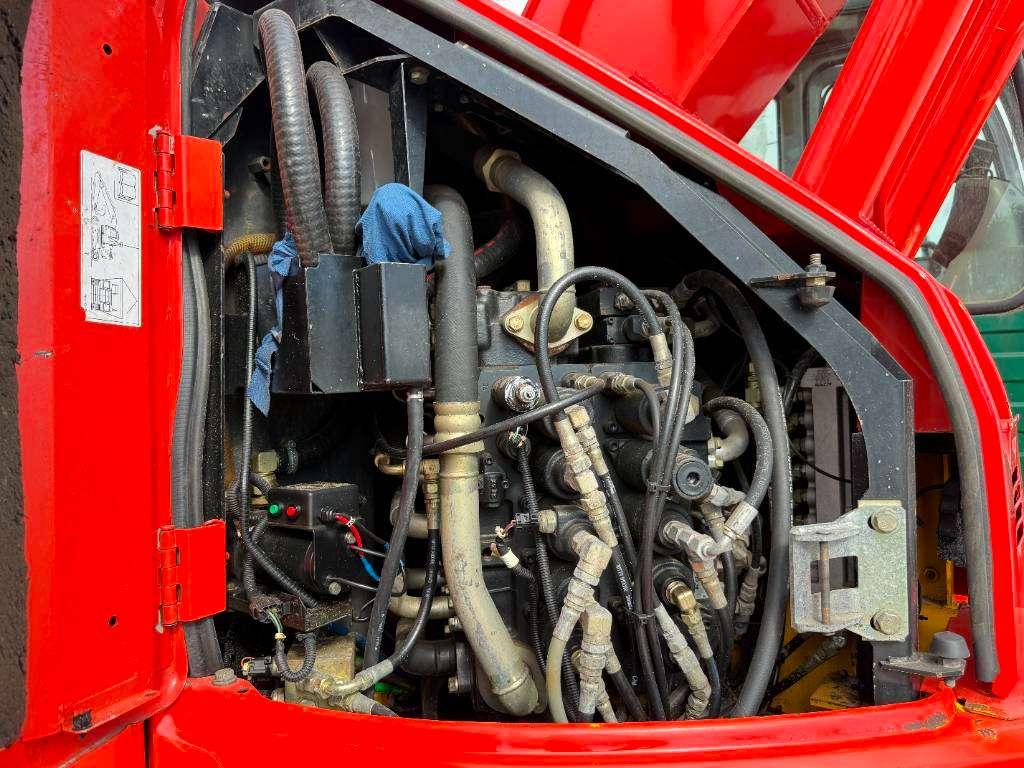 New Holland Kobelco E235B SR-2 - 360° Camera / Hammer lines Foto 29