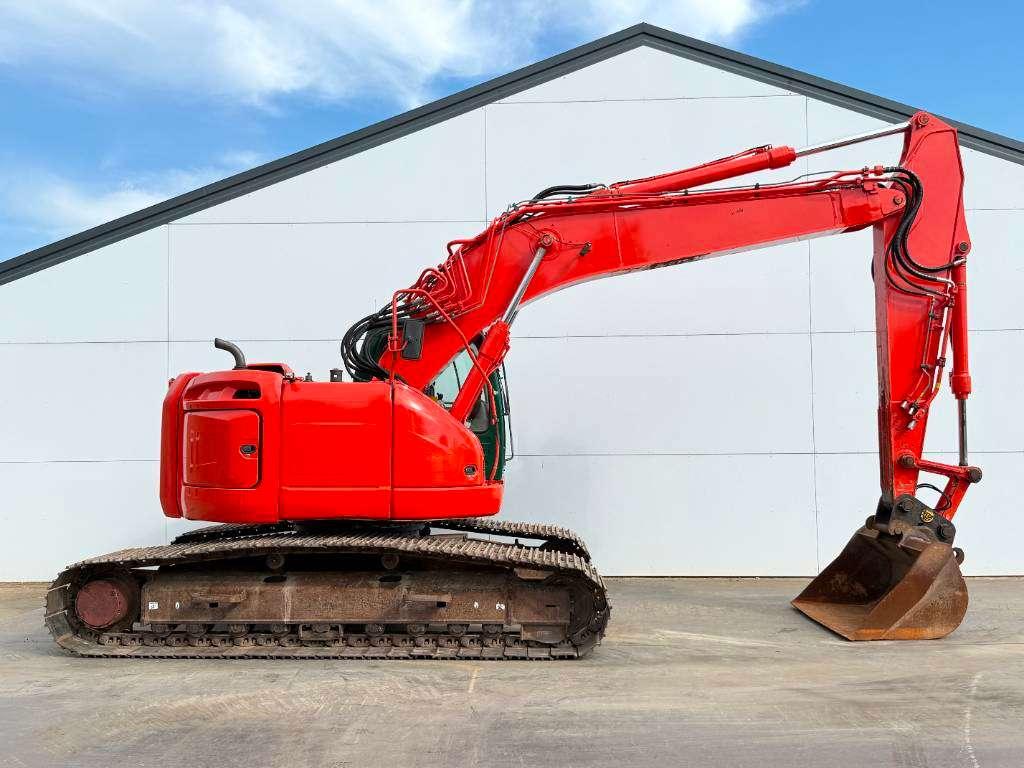 New Holland Kobelco E235B SR-2 - 360° Camera / Hammer lines Foto 6