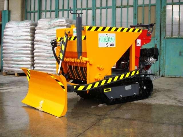 Gior 600 KG HONDA - SPARGISALE + LAMA NEVE DOZER Foto 2