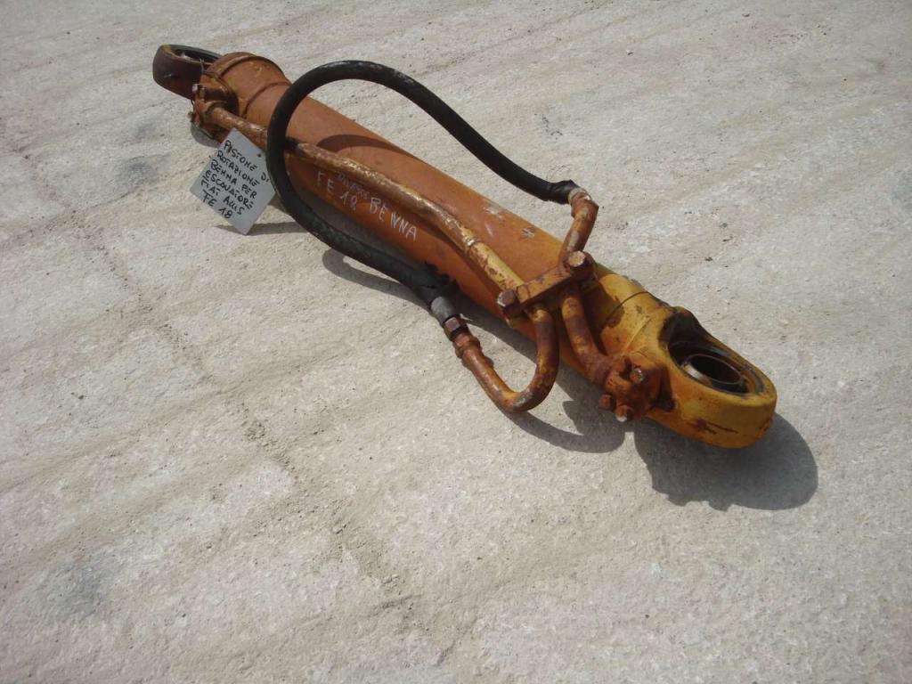 Pistone rotazione benna per Fiat Allis FE 18 Foto 2