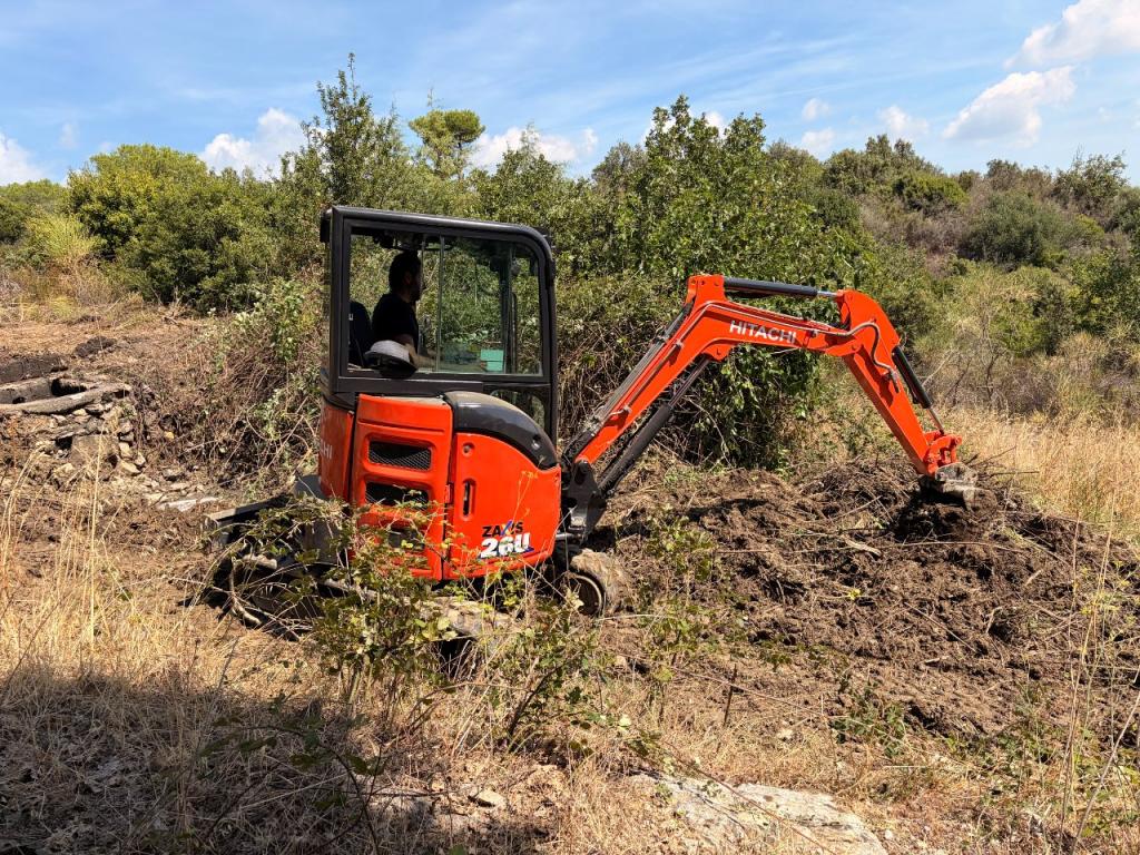 Hitachi Zx 26 U Foto 1