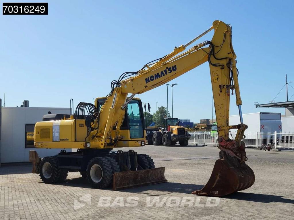 Komatsu PW180 -7E0 OUTRIGGERS + BLADE Foto 10